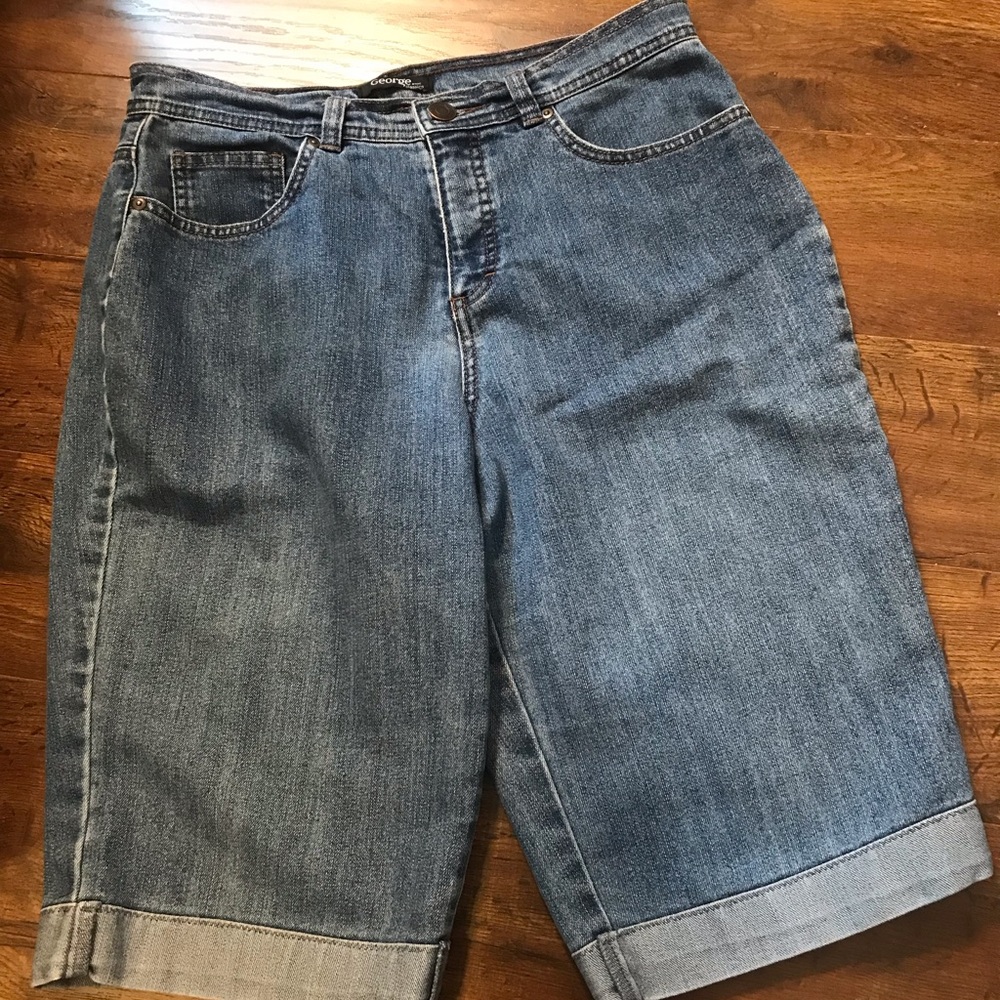 George Blue Jean Shorts with Classic Straight-Leg Cut